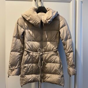ADD women’s goose down puffer coast size 0 beige